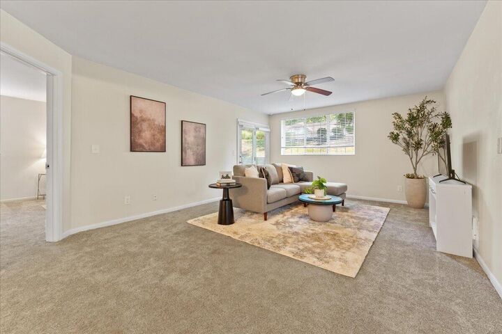 Property Photo:  580 Cloverfield Lane  KY 41011 