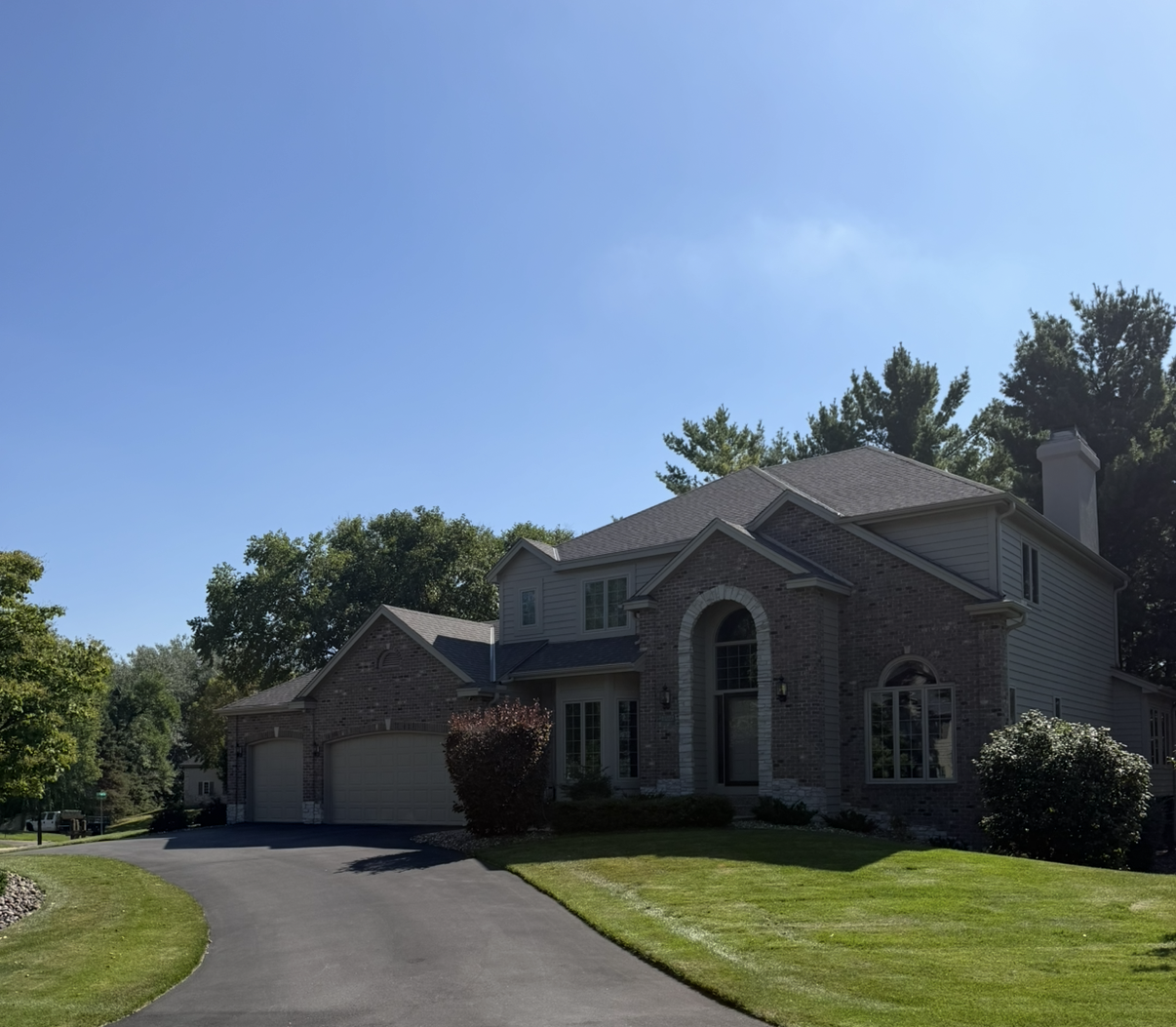 Property Photo: 11086 Holland Circle MN 55347