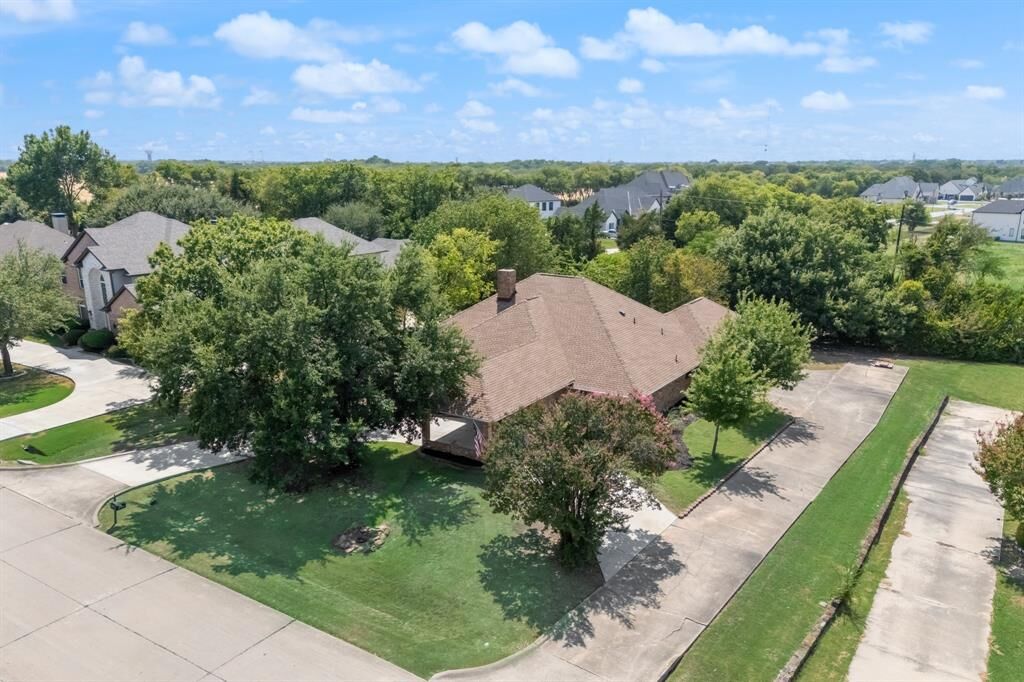 Property Photo:  403 Riva Ridge  TX 75098 