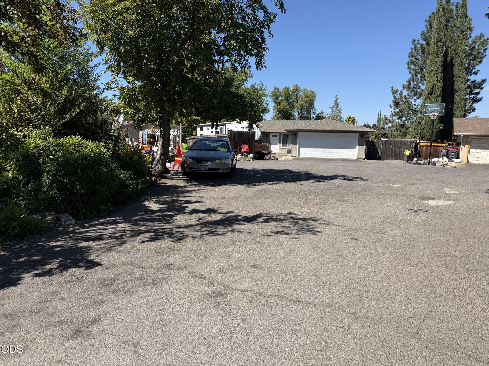 Property Photo:  Grand Avenue  OR 97501 