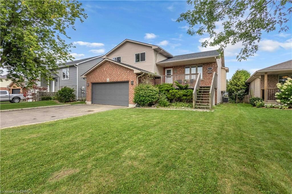 Property Photo:  2020 John Street  ON N0A 1J0 