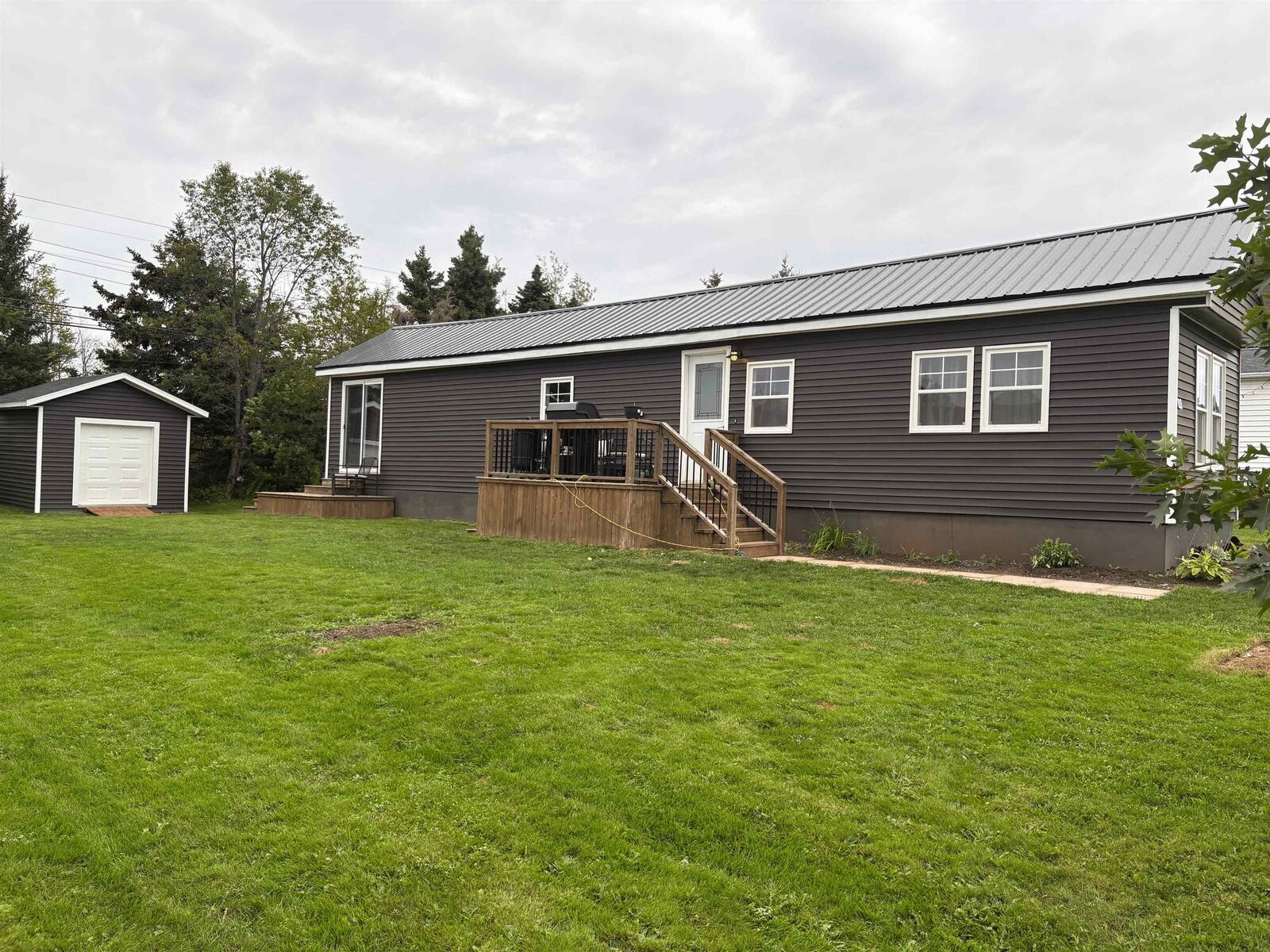 Property Photo:  22 Amber Avenue  PE C1E 0K9 