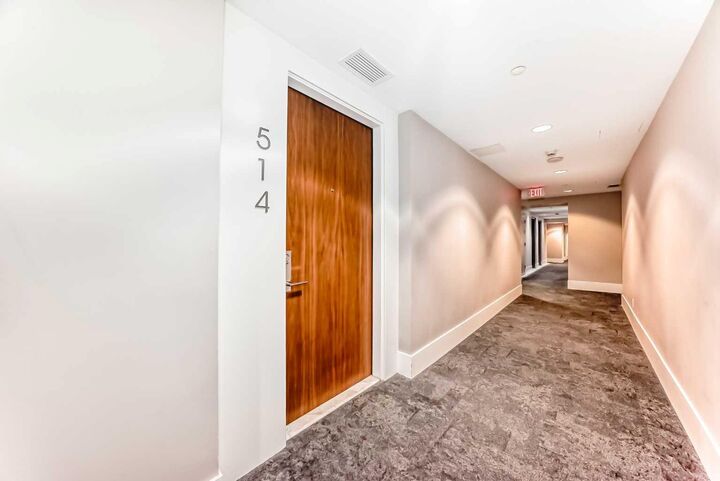 Property Photo:  1025 5 Avenue SW 514  AB T2P 1N4 