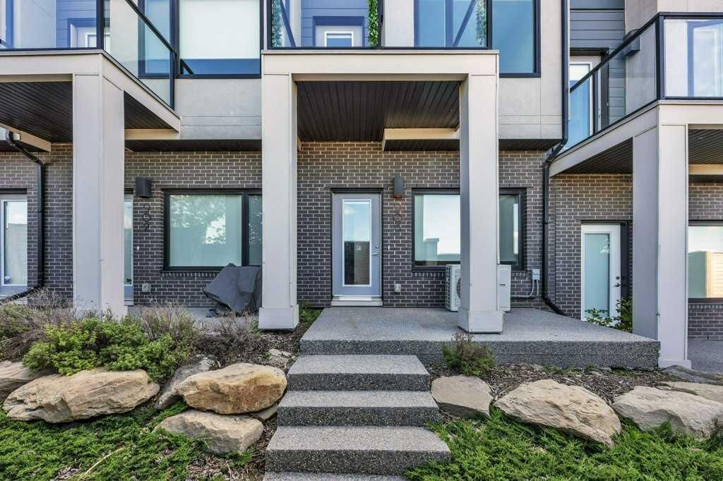 Property Photo: 218 Sherwood Square NW 903 AB T3R 0Y2