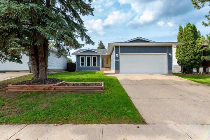 Property Photo:  5414 28 Street  AB T9V 2M2 