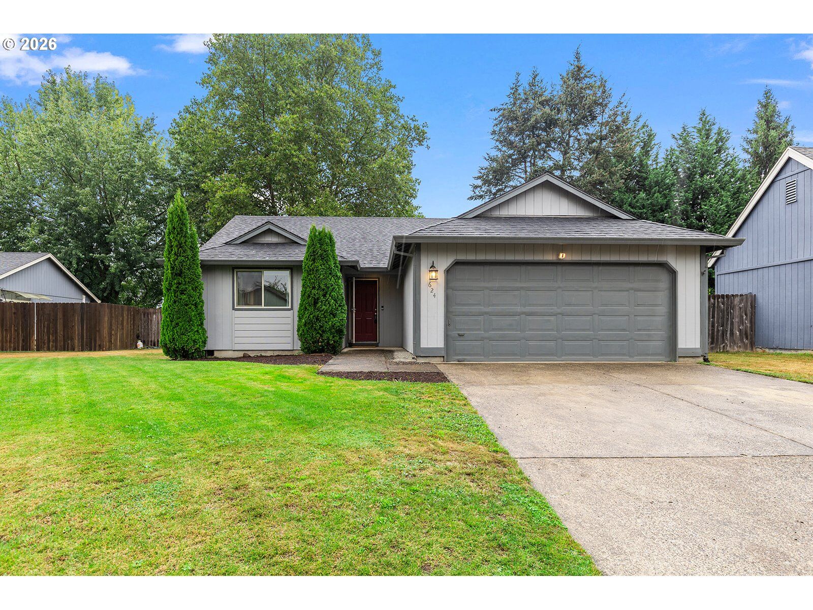 Property Photo:  624 SW 1st Ct  WA 98604 