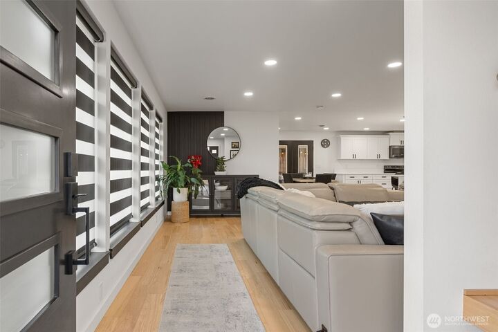 Property Photo:  1901 N Tower Avenue  WA 98531 