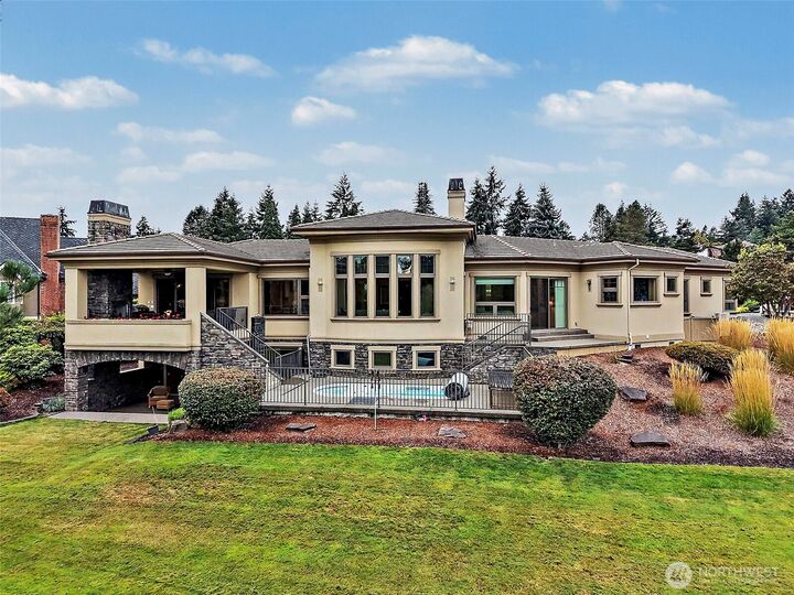 Property Photo: 24728 142nd Avenue WA 98042
