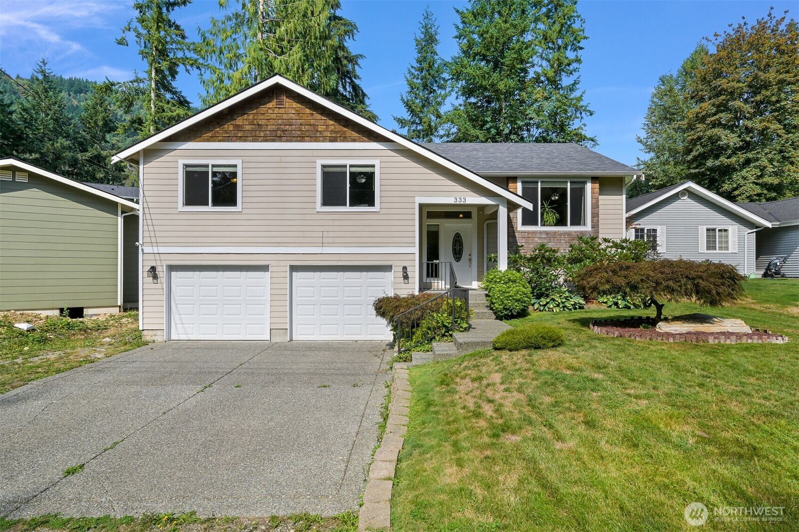 Property Photo:  333  Lakeside Drive  WA 98284 
