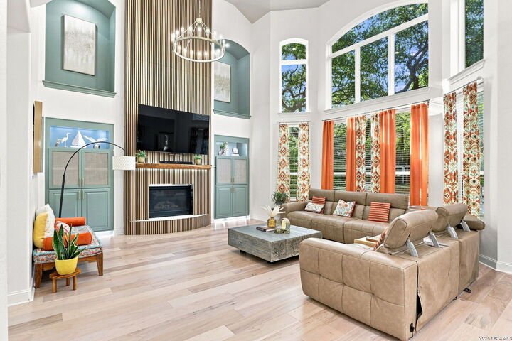 Property Photo: 2735 Wonderview Dr TX 78230
