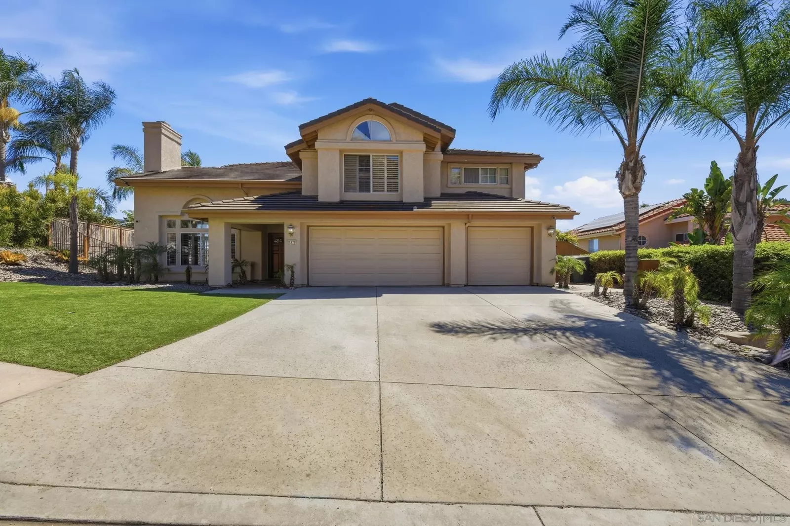 Property Photo: 2576 Castellon Ter CA 92019