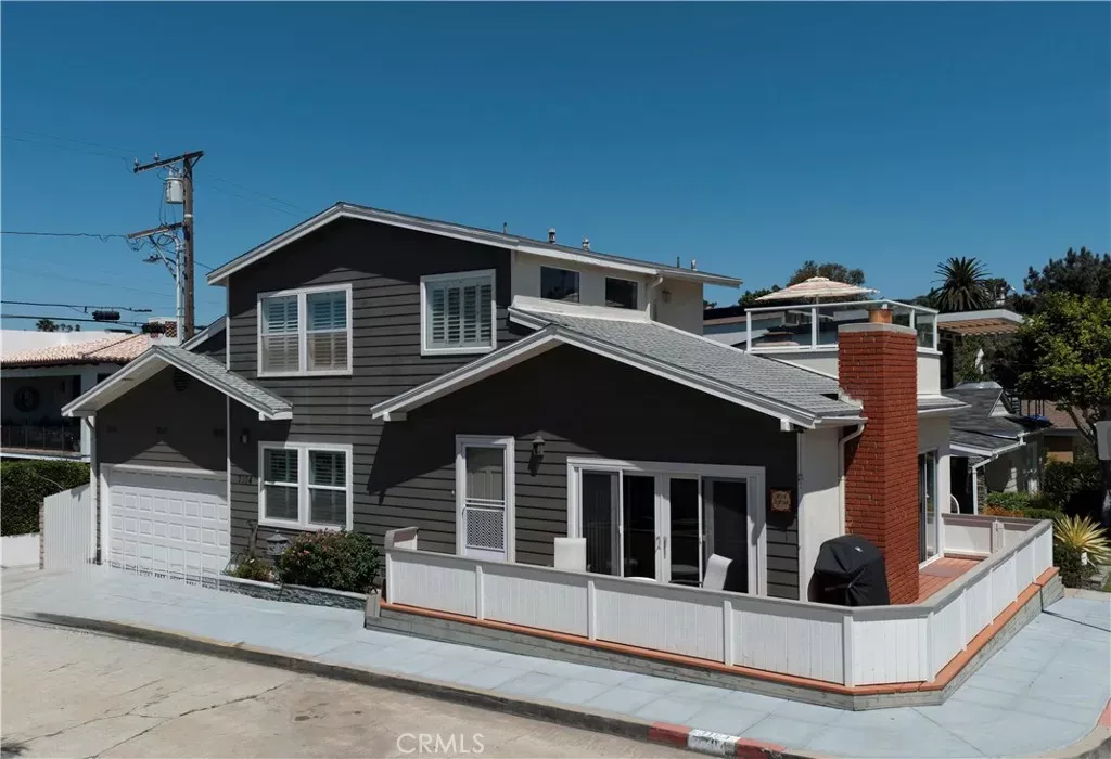 Property Photo:  3104 Ingleside Drive  CA 90254 