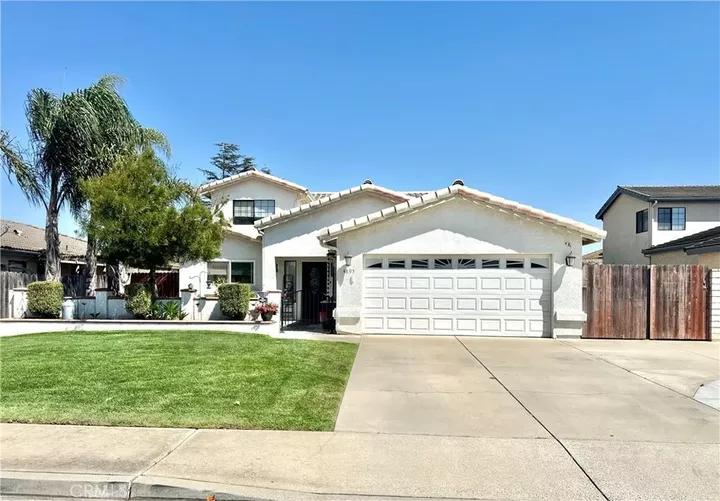 Property Photo: 4895 Ruby Crest Court CA 93455