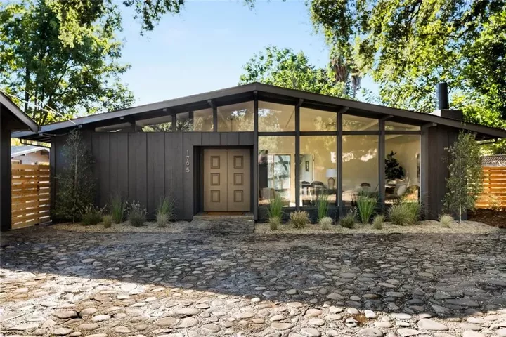 Property Photo:  1795 Estates Way  CA 95928 