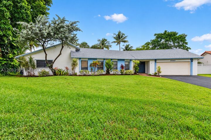 Property Photo: 9880 SW 1st St FL 33324