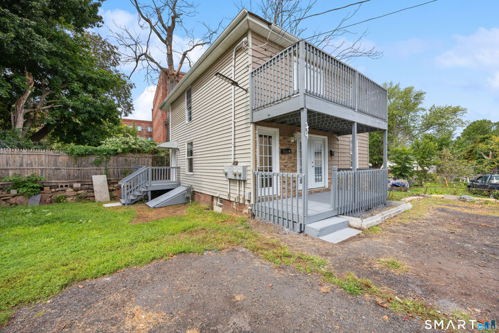 Property Photo:  74 Twiss Street  CT 06450 