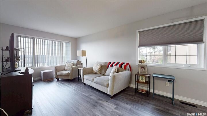 Property Photo:  28 Kleisinger Crescent 404  SK S4R 8T8 
