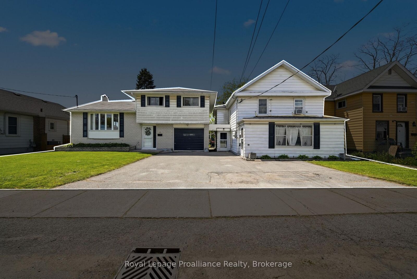 Property Photo: 26 Johnson Street ON K8N 4T3