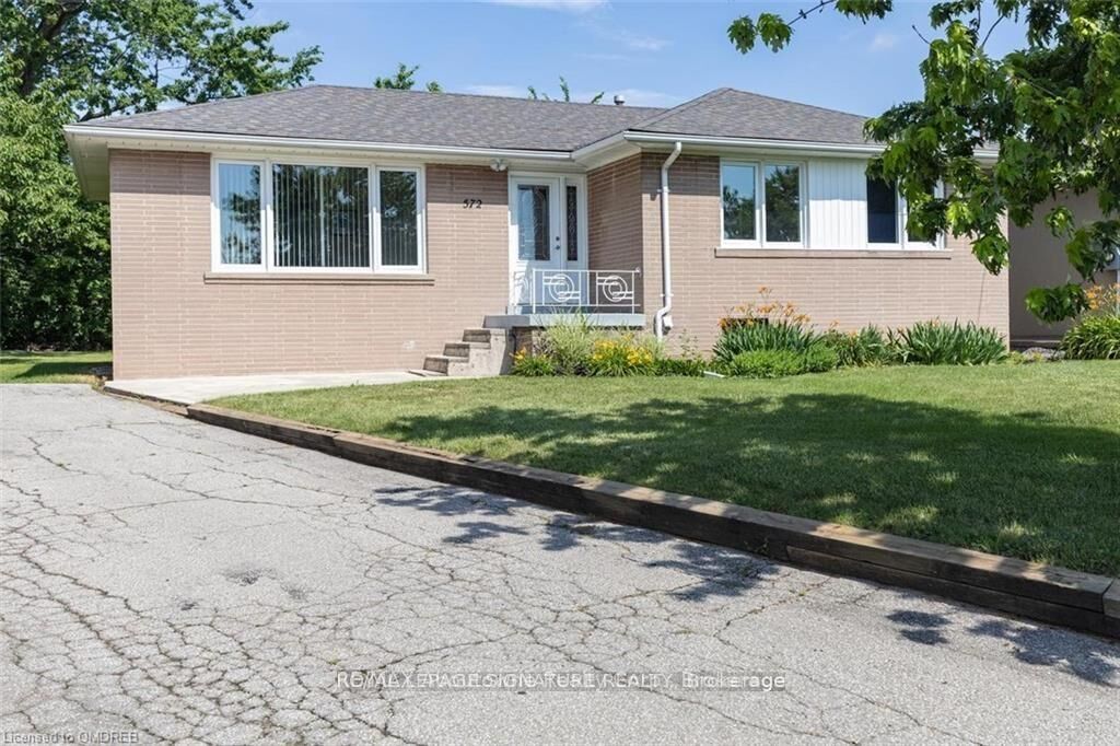 Property Photo:  572 Weynway Court (Basement)  ON L6L 4G7 