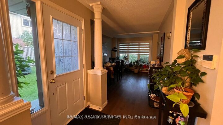 Property Photo:  2555 Thomas Street 80  ON L5M 5P6 