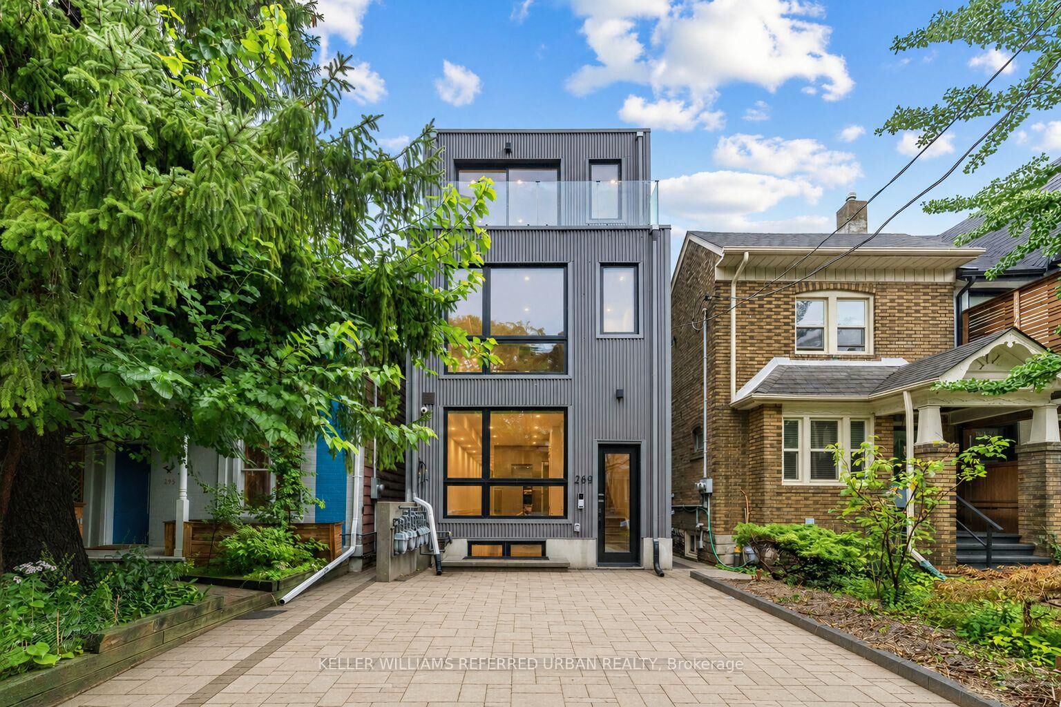 Property Photo:  269 Brunswick Avenue 1  ON M5S 2M6 