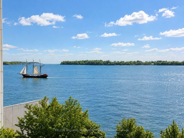 Property Photo: 39 Queens Quay E 716 ON M5E 0A5