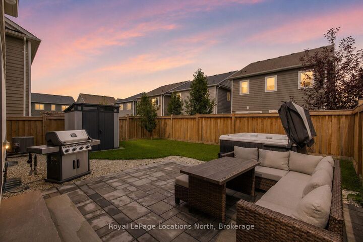 Property Photo:  11 Catamaran Drive  ON L9Z 0J2 