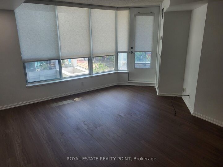 Property Photo:  230 Queens Quay W #522  ON M5J 2Y7 