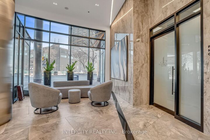 Property Photo:  12 Yonge Street 1010  ON M5E 1Z9 