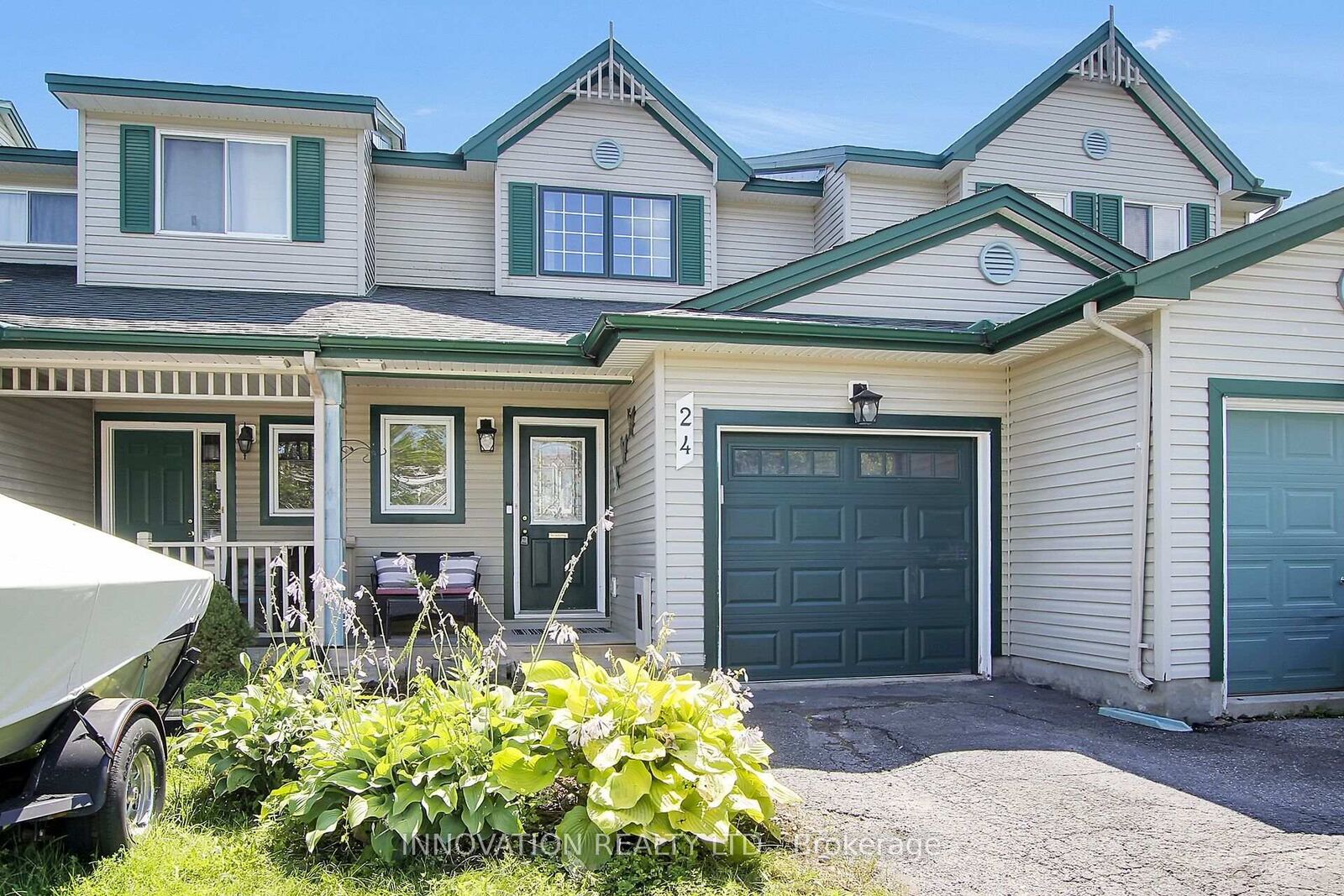 Property Photo:  24 Crampton Drive  ON K7C 4P7 
