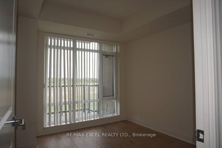 Property Photo:  151 Upper Duke Crescent 312  ON L6G 0E1 