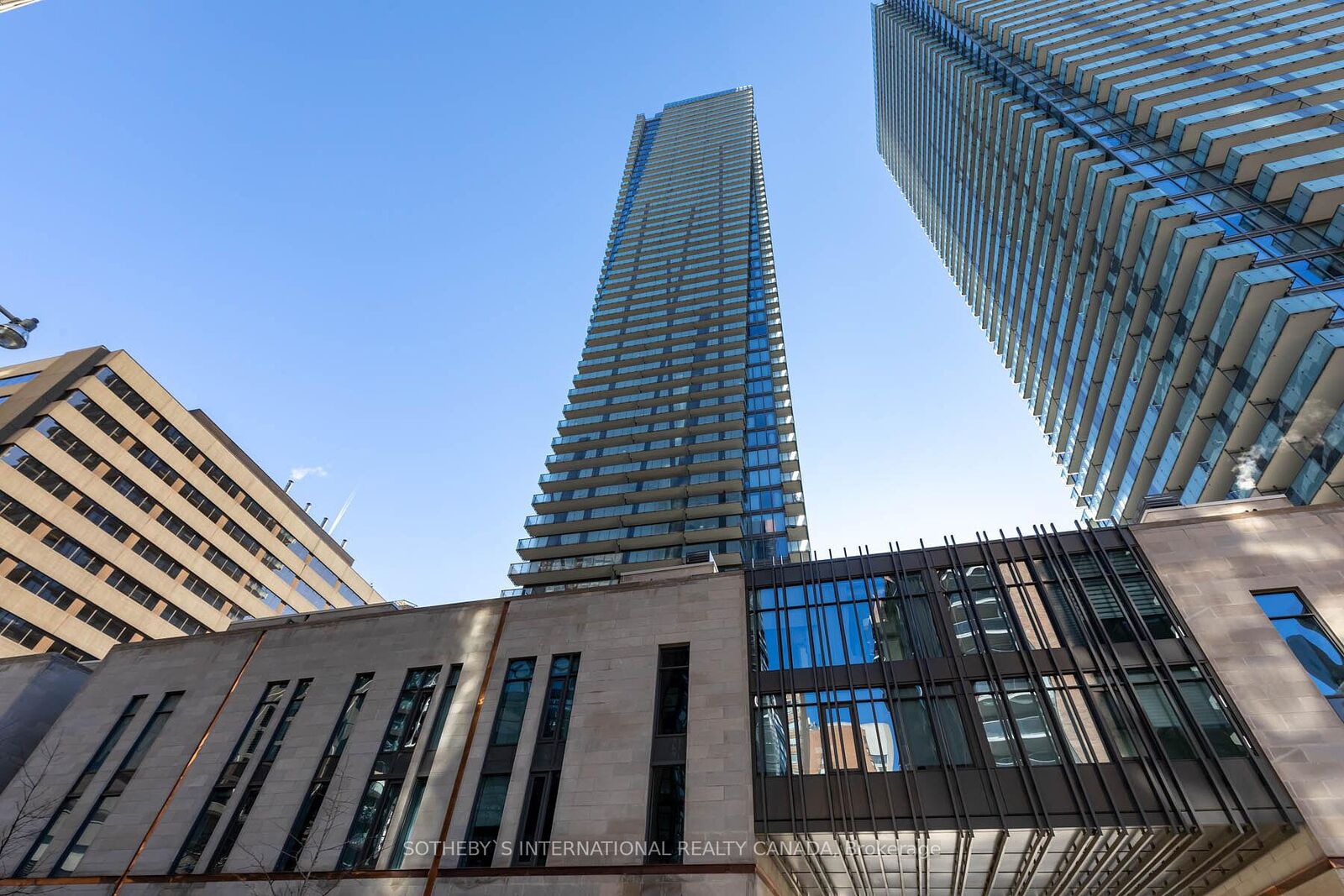 Property Photo:  1080 Bay Street 608  ON M5S 0A5 