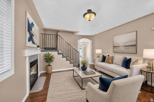 Property Photo:  342 E Newsome Park Ln S  UT 84115 