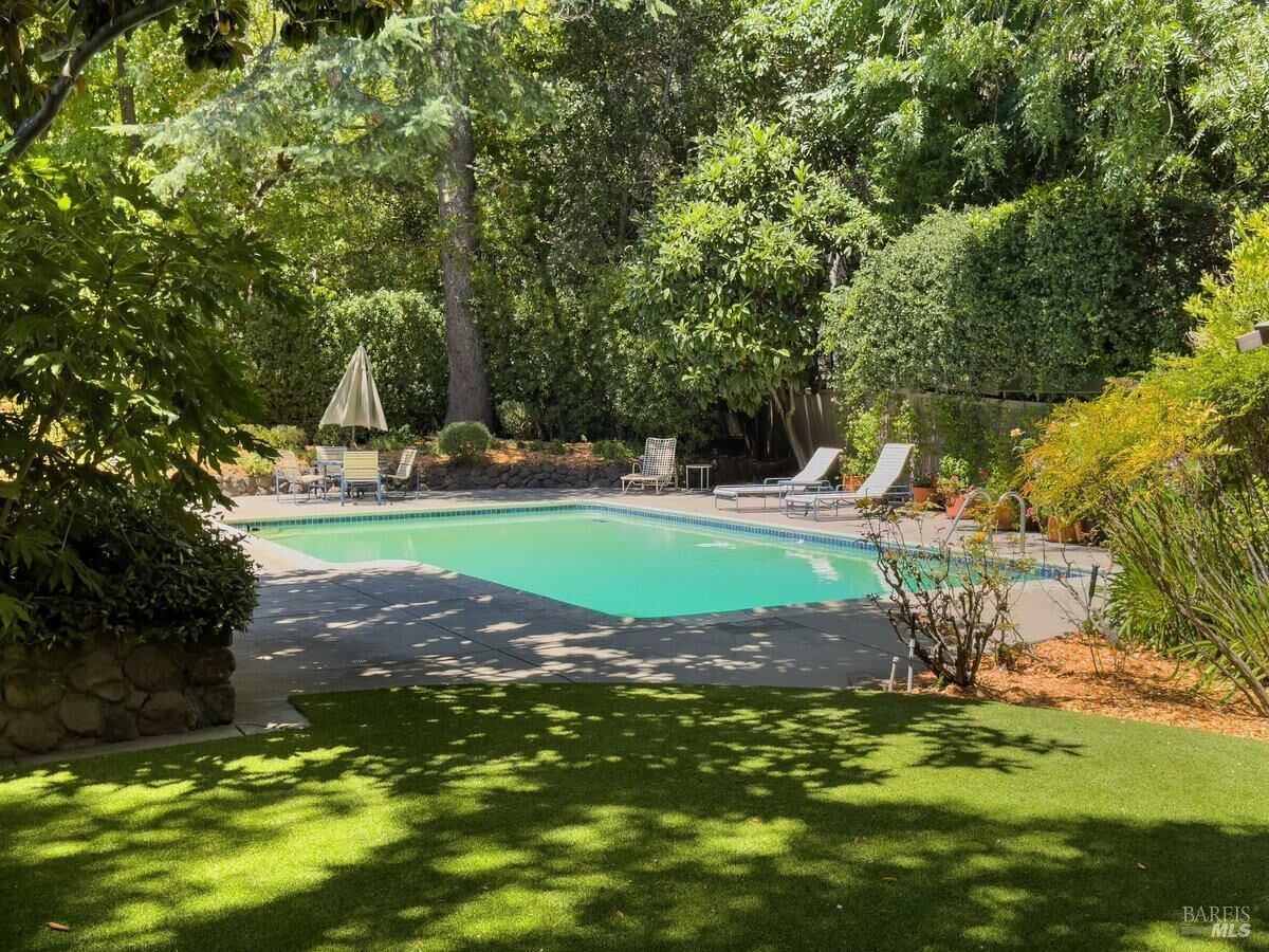 Property Photo: 21 Dutch Valley Lane CA 94960