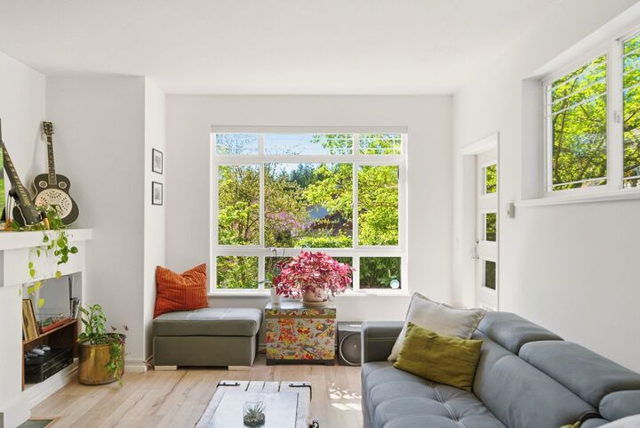 Property Photo:  15 Forest Park Way 23  BC V3H 5G7 