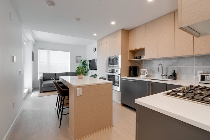 Property Photo:  8888 Osler Street 213  BC V6P 4G2 