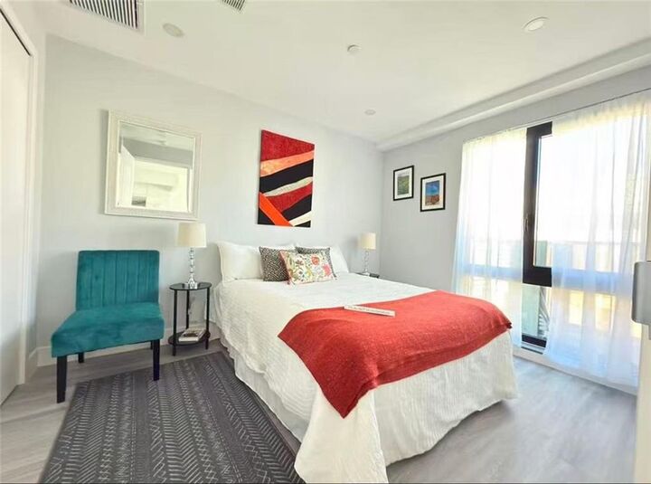 Property Photo:  643 5th Avenue 5A  NY 11215 