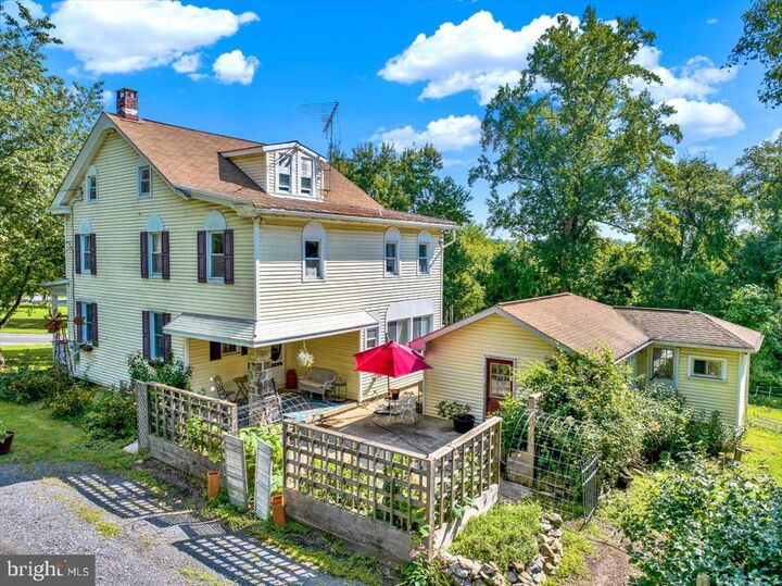 Property Photo:  149 Bingaman Road  PA 19606 