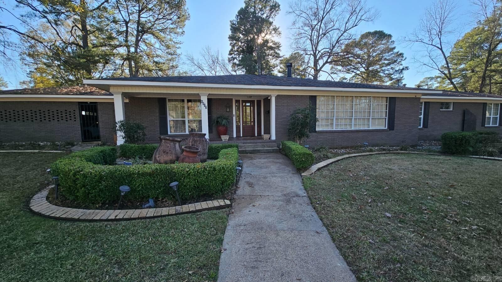Property Photo:  1107 Lawton  AR 71753 