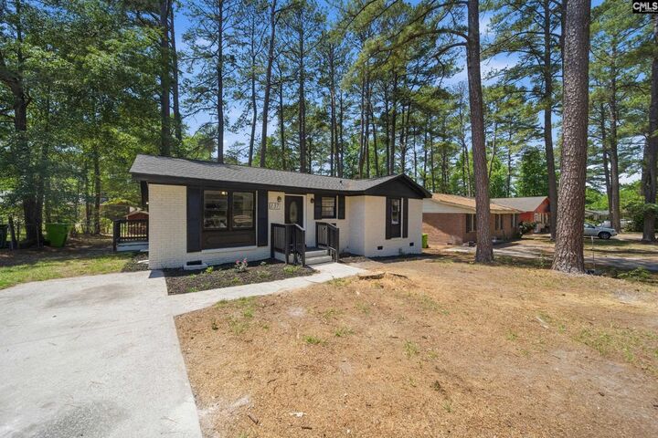 Property Photo:  137 Westbridge  SC 29223-5036 