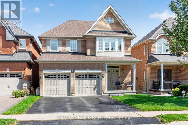 Property Photo:  19 Timberwolf Road  ON L6P 2B4 