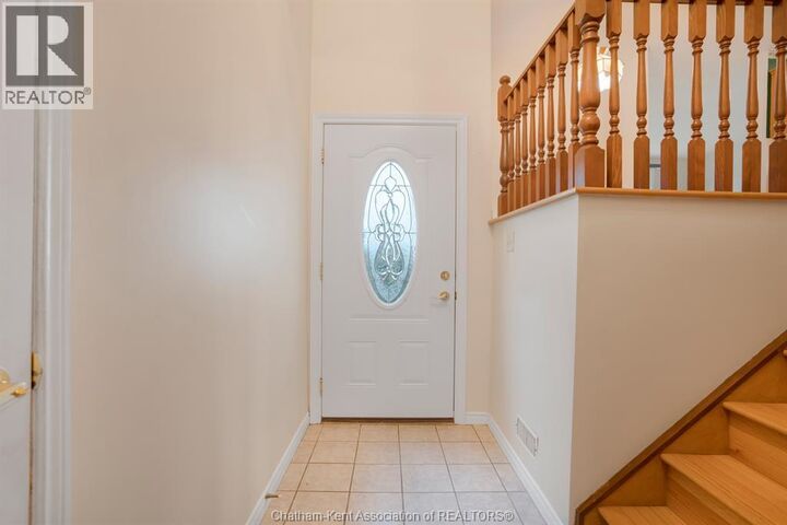 Property Photo:  15 Monarch Drive  ON N7L 5G6 