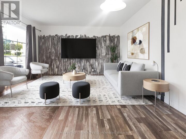 Property Photo: 478 New Street ON K7V 1G8