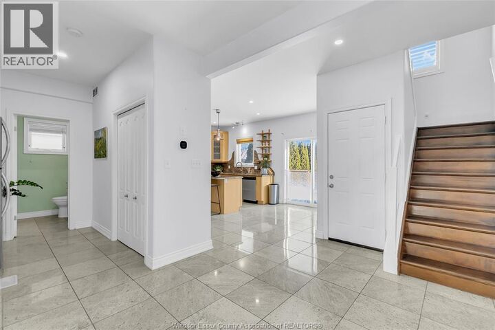 Property Photo: 3852 Concord Court ON N9G 3B3