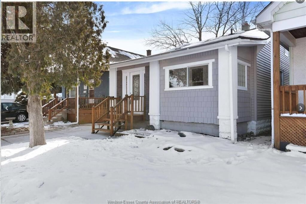 Property Photo: 1479 Lillian Avenue ON N8X 4A7