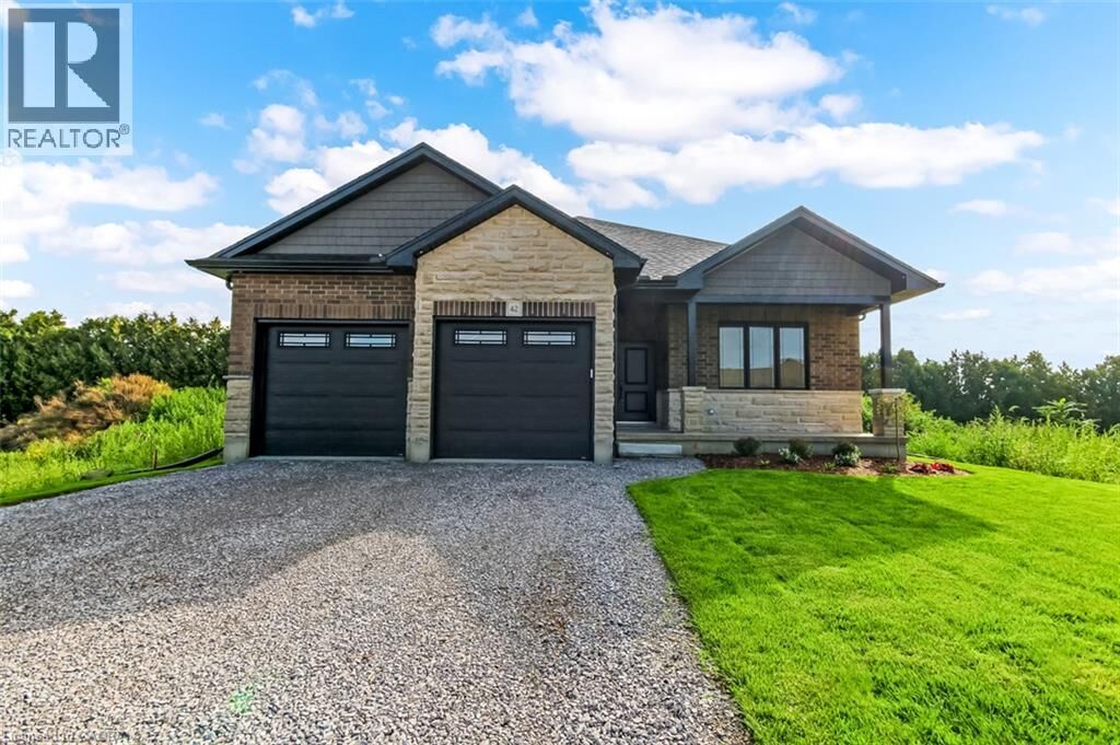 Property Photo: 42 Duchess Drive ON N4B 0B3