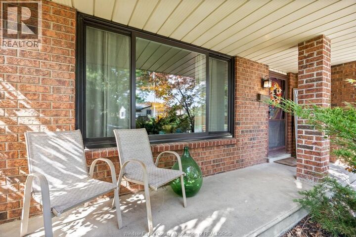Property Photo:  2841 Garvey Crescent  ON N8W 4W7 