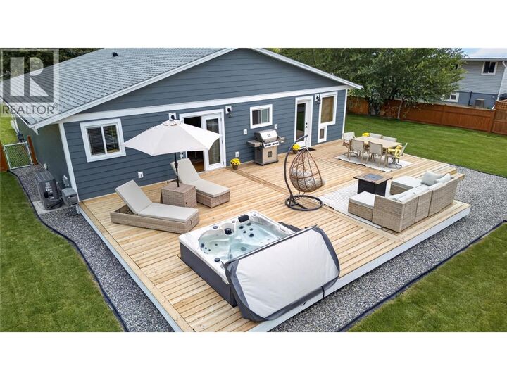 Property Photo:  1104 7th Street  BC V0X 1N3 