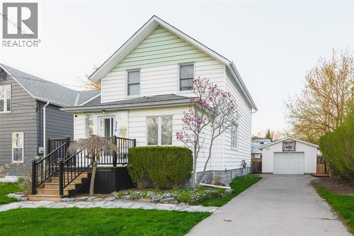 Photo de la propriété:  316 Bright Street  ON N7T 4G2 