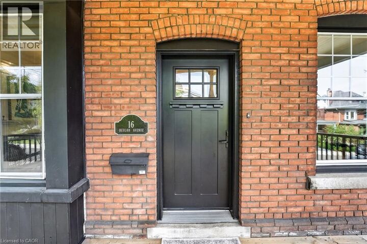 Property Photo:  16 Beulah Avenue  ON L8P 4G9 